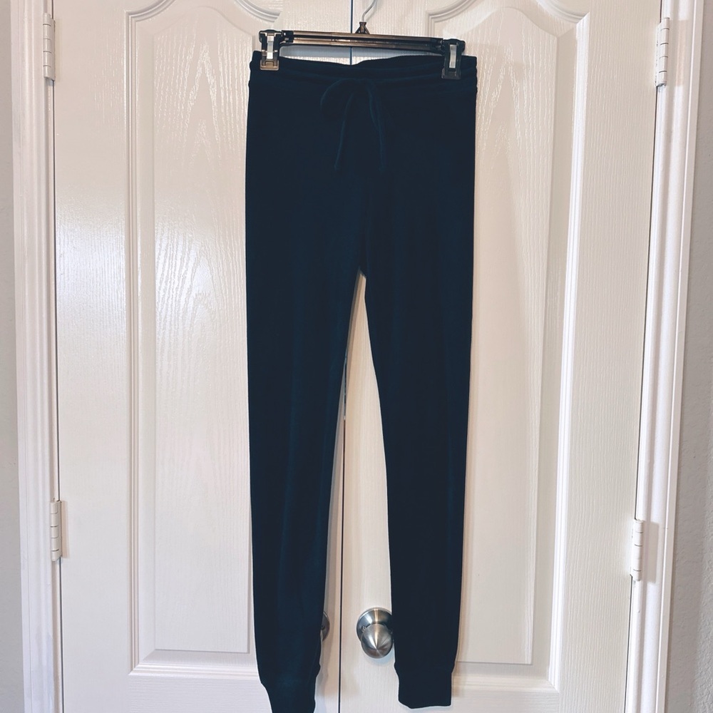 American Eagles Ahh-amazingly Soft Sift Jogger Size Small Black